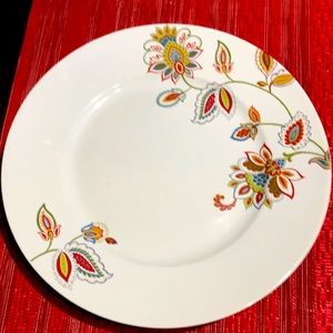 Dinner Plates-4 by 222 Fifth